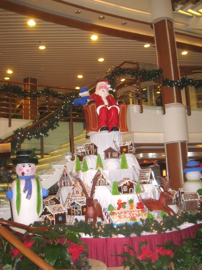 Photo 25... cruise ship Santa Claus